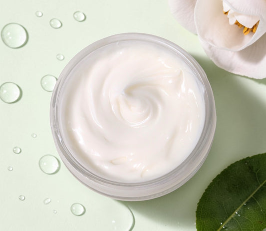 Green Tea & Hyaluronic Moisturizer